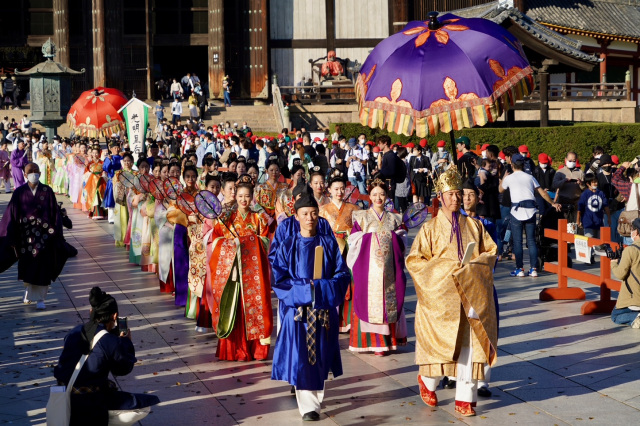秋の平城京天平行列「東大寺参詣」/奈良市内各所