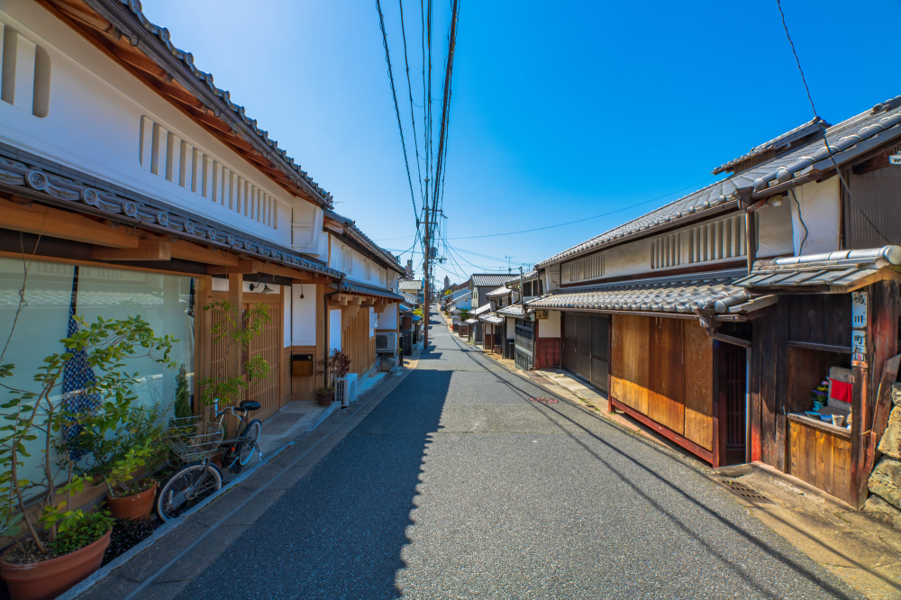 All about the highlights of Naramachi, which has retained traces from Edo, Meiji, and post-war periods.