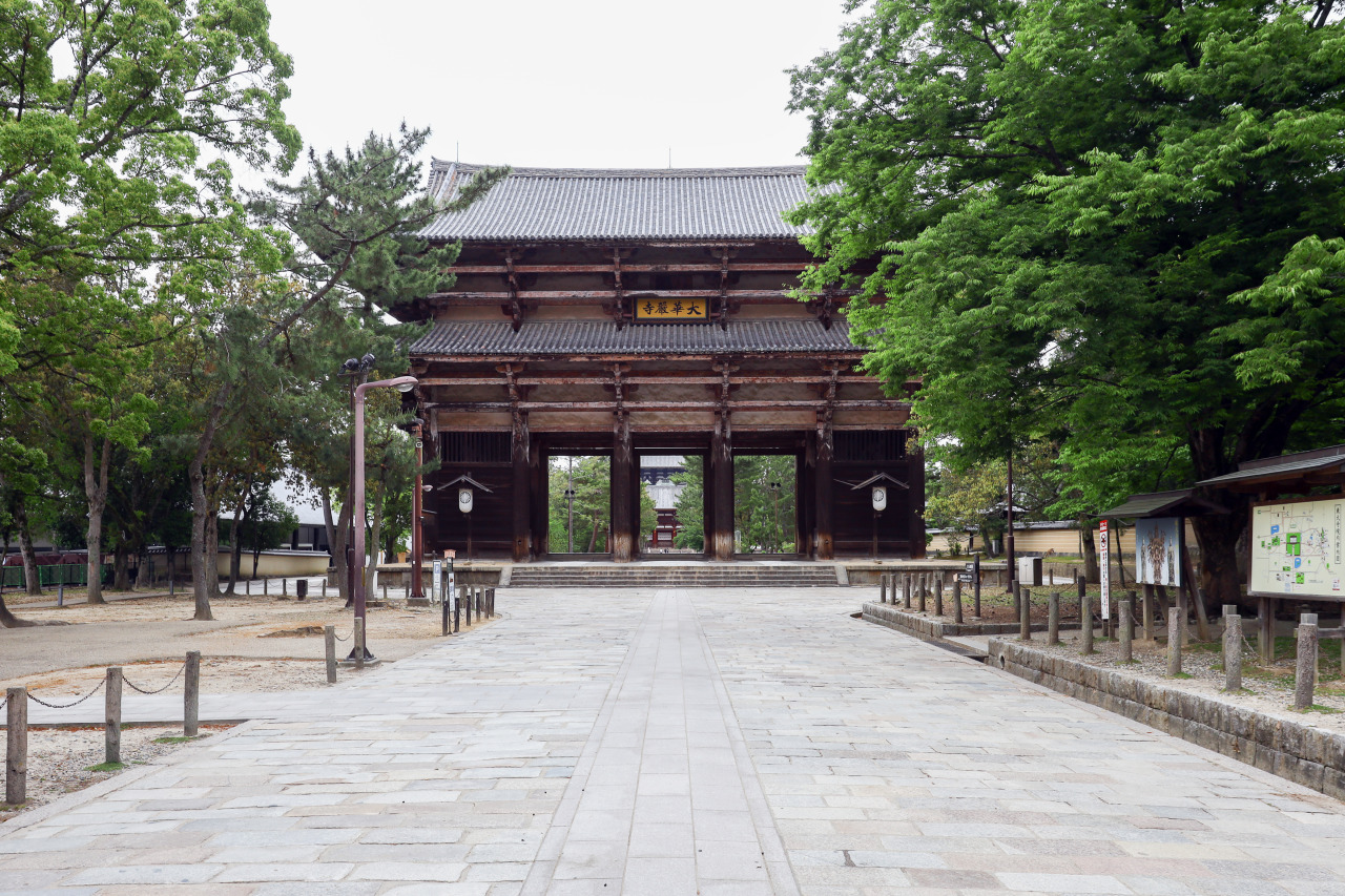 Nandaimon Gate (Grand South Gate) : National Treasure