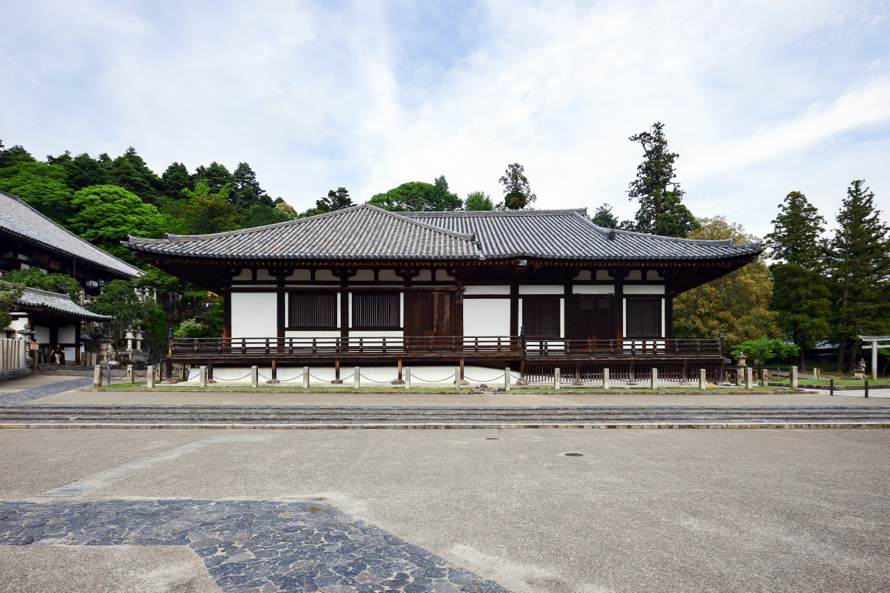 Hokke-do Hall (Sangatsu-do) : National Treasure