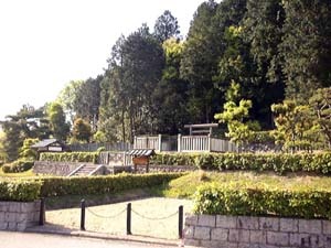 元正天皇陵(奈保山西陵)