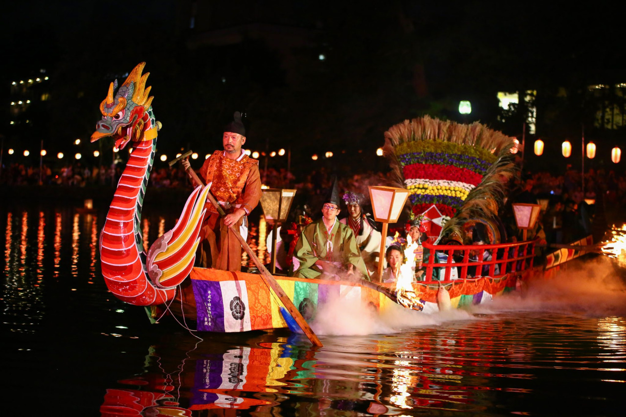 采女祭/采女神社(猿沢池畔)