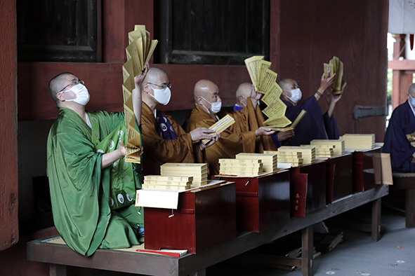 南円堂大般若経転読会/興福寺